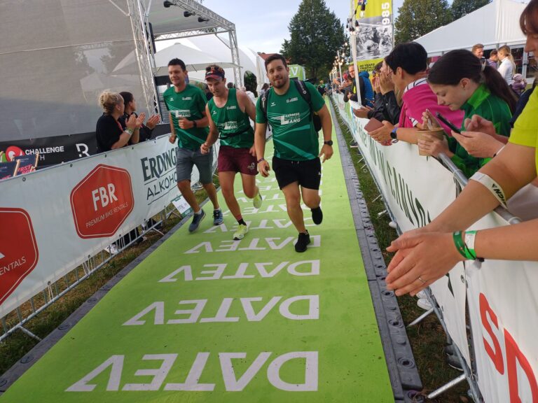 Zieleinlauf der Staffel des TSV